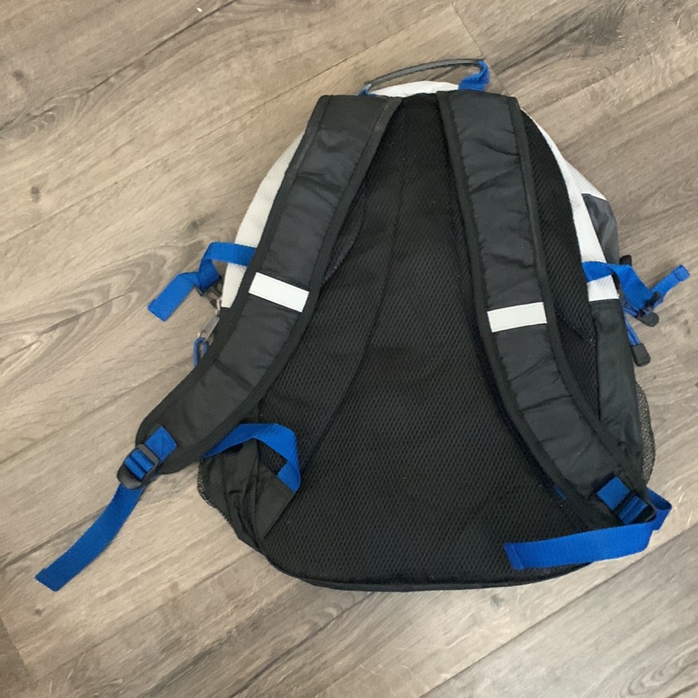 Reload- Backpack - Picture 2 of 9